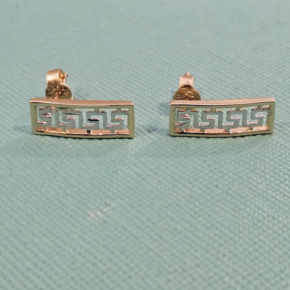 Two Tone 18k Gold Greek Key Stud Earrings - Picture 1 of 13